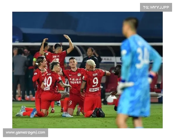 足球纪录片热播，展现中超俱乐部幕后故事